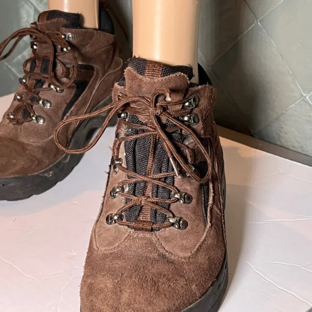 ROUTE 66 Men brown suede  Boots  Size US 6‎ *GS6